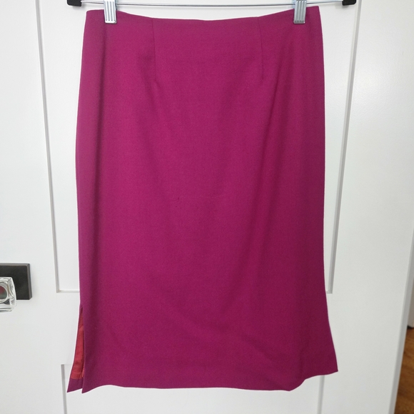 Albert Chan Dresses & Skirts - Vintage Albert Chan Magenta Pencil Midi Skirt With Side Slit Size 6 100% Wool
